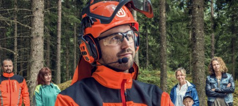 The Best PPE for Chainsaw Use